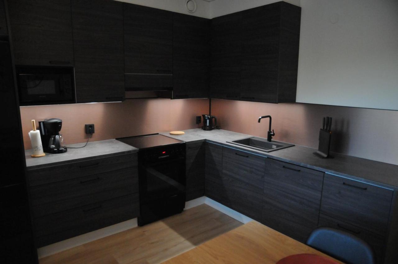 רובניימי Apartment For Six Near Railway Station מראה חיצוני תמונה